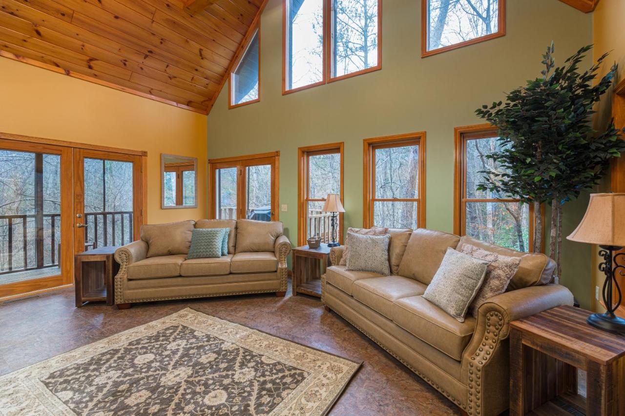 North Ridge Place Brand New Log Cabin With Hot Tub Great Location Sevierville Extérieur photo