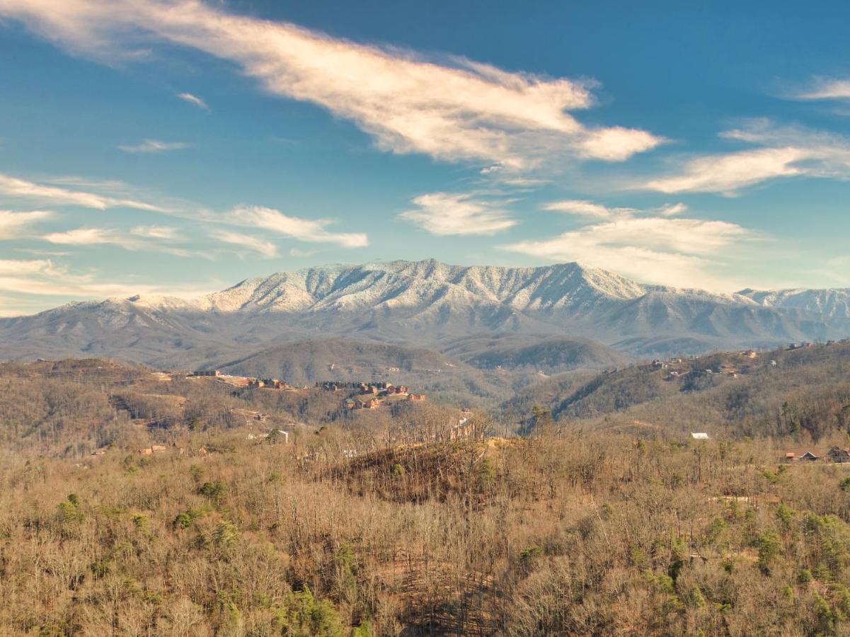 North Ridge Place Brand New Log Cabin With Hot Tub Great Location Sevierville Extérieur photo